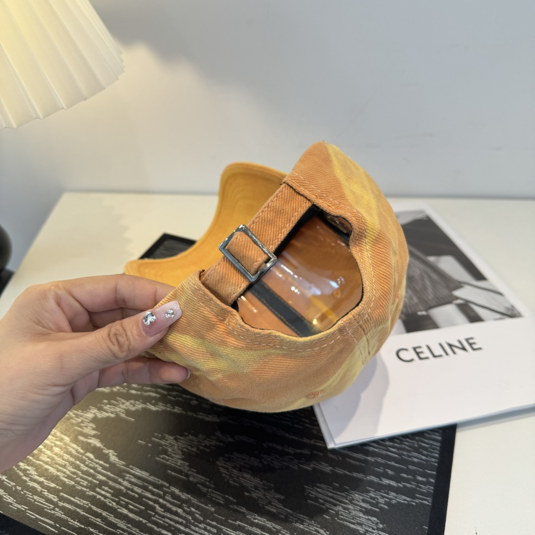 古奇棒球帽♥️GUCCI🧢官网新品，棒球帽，原单品质火爆来袭 。🎩 工艺非常精美 高档大气上档次！低调奢