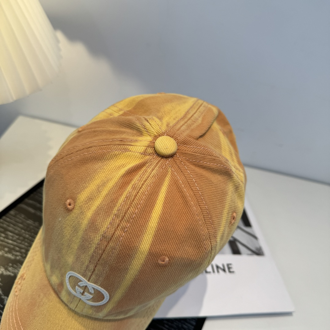 古奇棒球帽♥️GUCCI🧢官网新品，棒球帽，原单品质火爆来袭 。🎩 工艺非常精美 高档大气上档次！低调奢