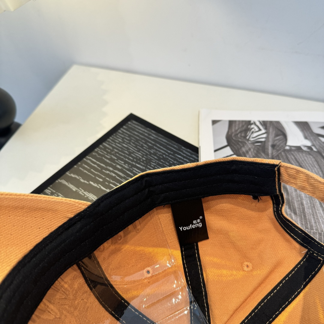 古奇棒球帽♥️GUCCI🧢官网新品，棒球帽，原单品质火爆来袭 。🎩 工艺非常精美 高档大气上档次！低调奢