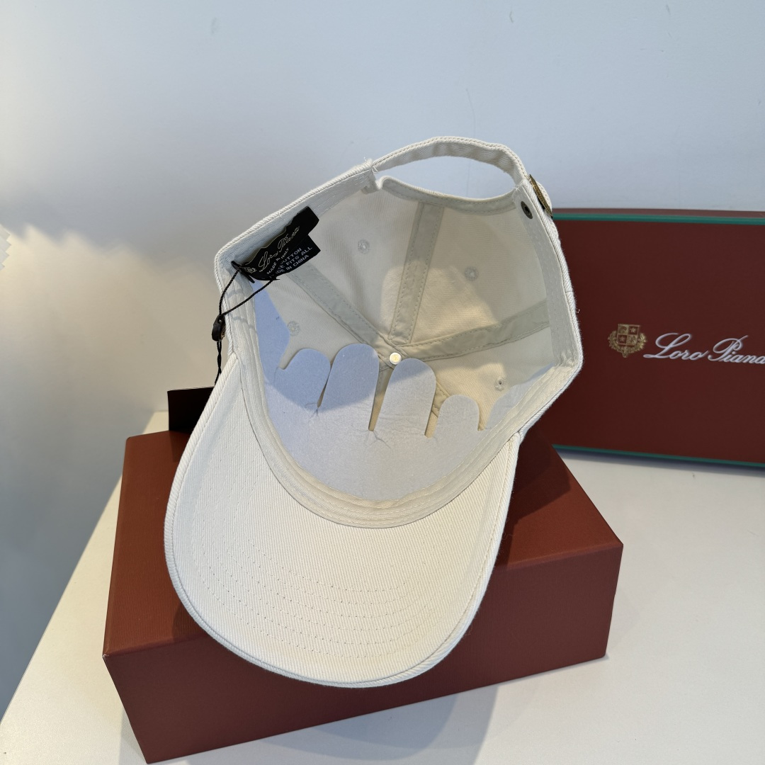 LP最新棒球帽 时尚前卫的休闲设计风格，戴上头就是这样好看看哦，做工精细，男女同款！