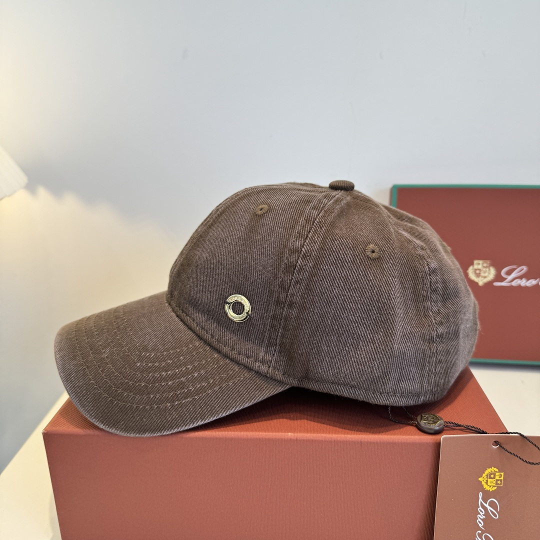 LP最新棒球帽 时尚前卫的休闲设计风格，戴上头就是这样好看看哦，做工精细，男女同款！