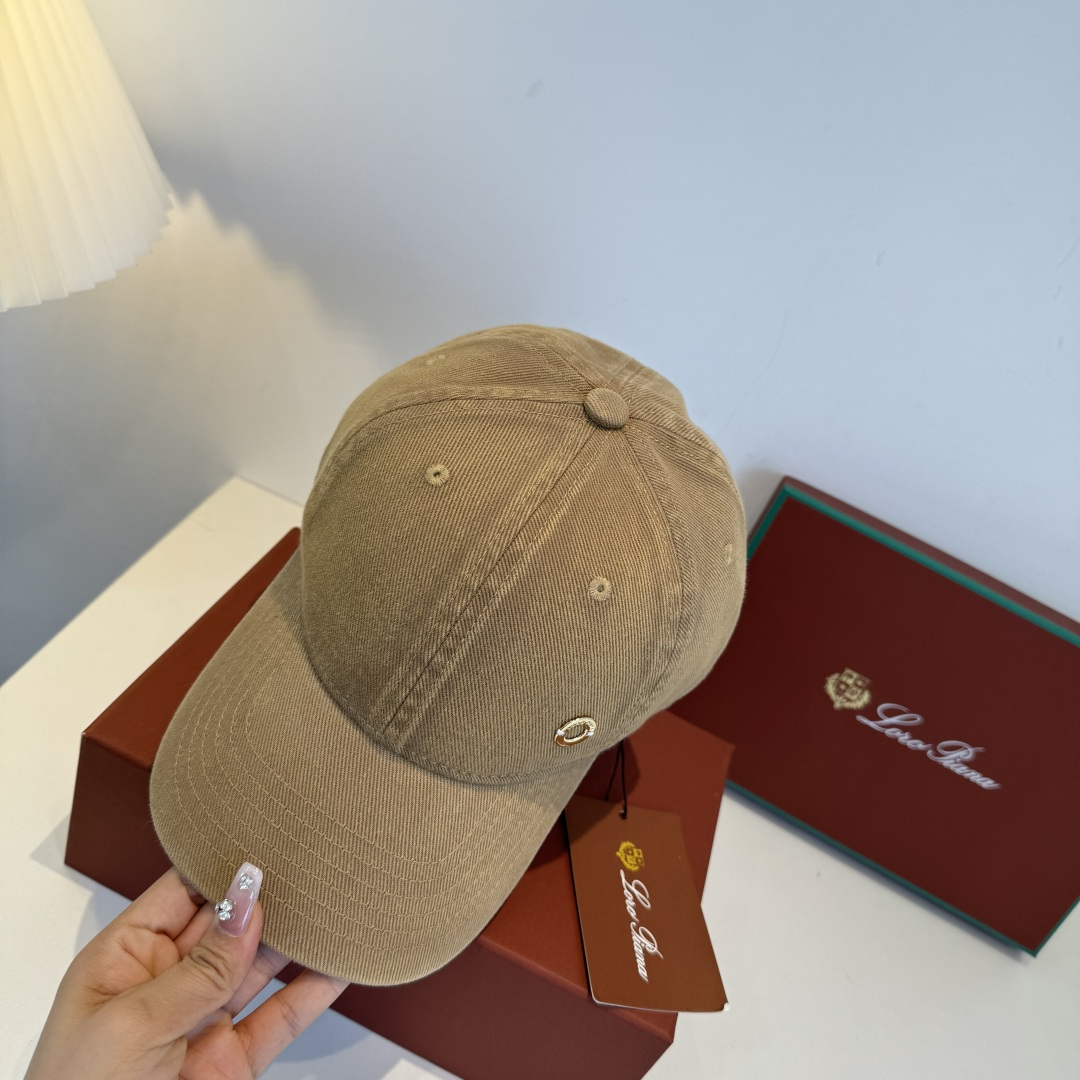 LP最新棒球帽 时尚前卫的休闲设计风格，戴上头就是这样好看看哦，做工精细，男女同款！