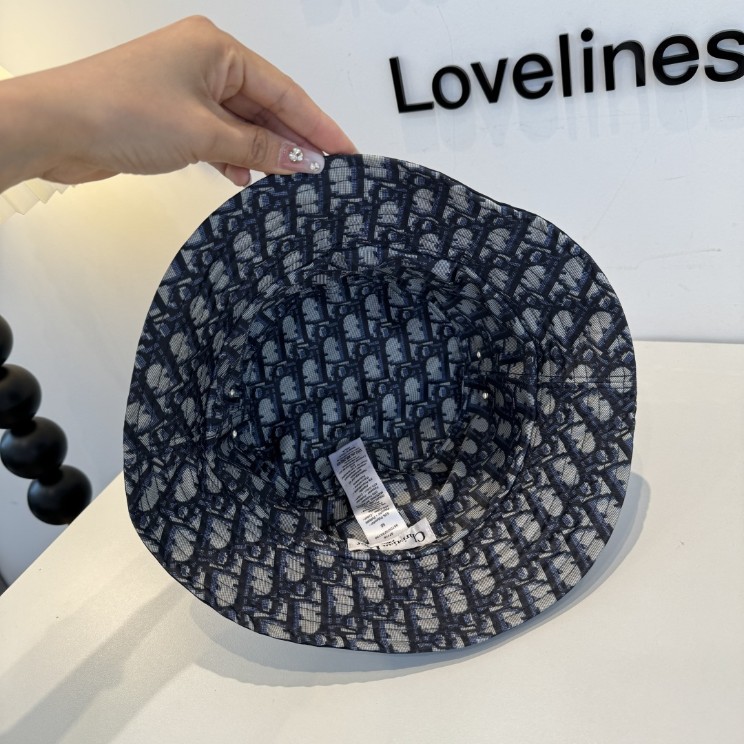 【DIOR迪奥】新款走量简约渔夫帽，新款出货，大牌款超好搭配，赶紧入手！