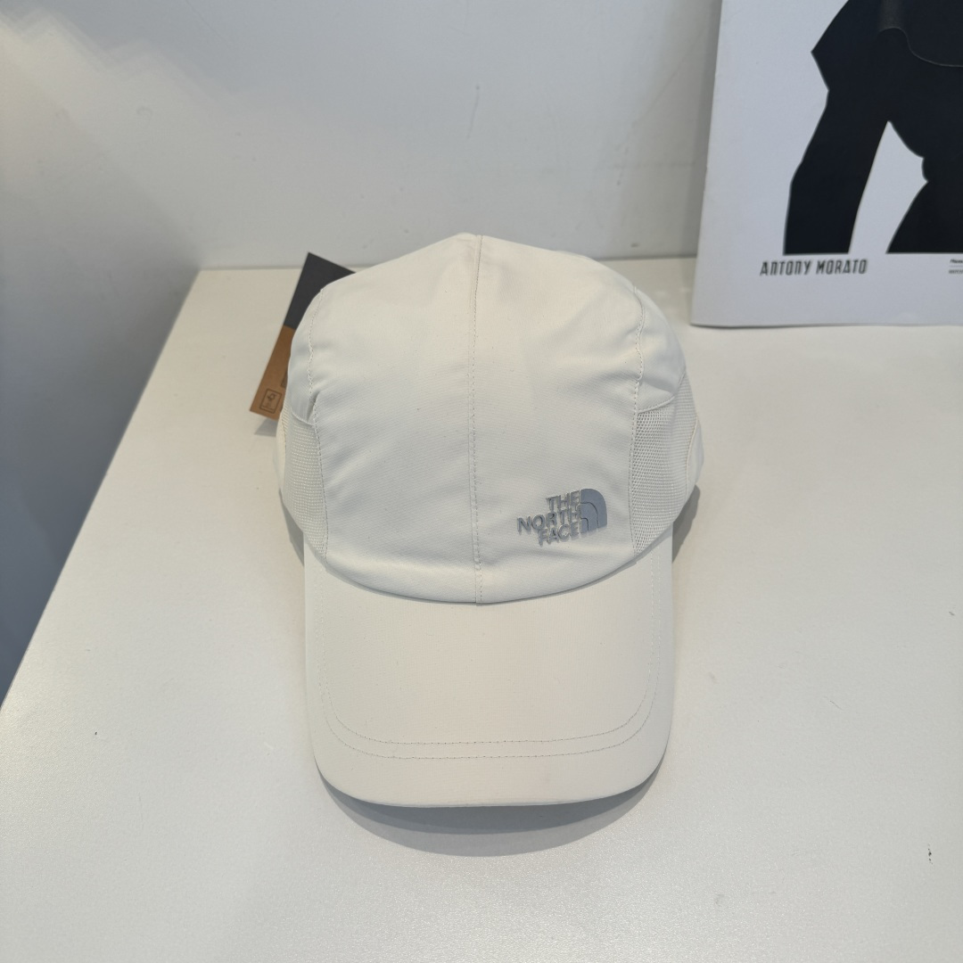NO:765381,Beifang, a new baseball cap, with super good texture, standard external line positioning, fine workmanship, simple and elegant, low price and high volume!  hat straw hat bucket hat baseball cap,hat,The North Face,espadrilles,hats19860909北面,新款棒球帽,质感超好,外部线条定位标准,做工精细,简约大气低价走量！ 帽子草帽渔夫帽棒球帽,帽子,The North Face,espadrilles,hats,hat