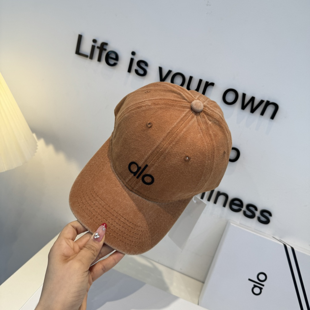 😍新款alo 棒球帽，重工打造♥️高端大气，百搭款🤗跑量！