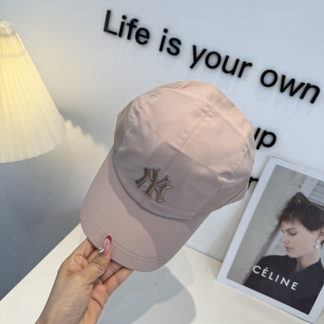 新品ꫛꫀꪝ ❥——❤专柜品质，细节就是完美MLB拼接新款 官网步上新Ny🧢，代购版本 质量看细节好！