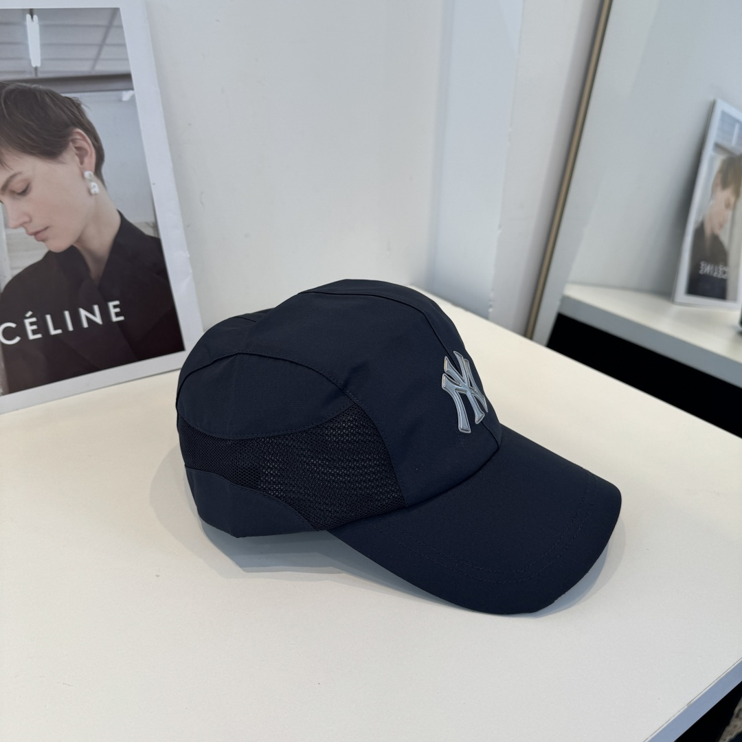 新品ꫛꫀꪝ ❥——❤专柜品质，细节就是完美MLB拼接新款 官网步上新Ny🧢，代购版本 质量看细节好！