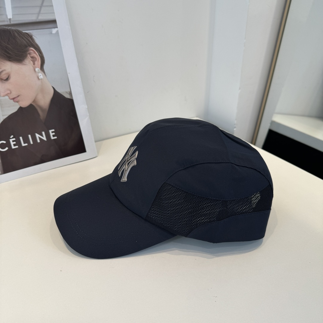 新品ꫛꫀꪝ ❥——❤专柜品质，细节就是完美MLB拼接新款 官网步上新Ny🧢，代购版本 质量看细节好！
