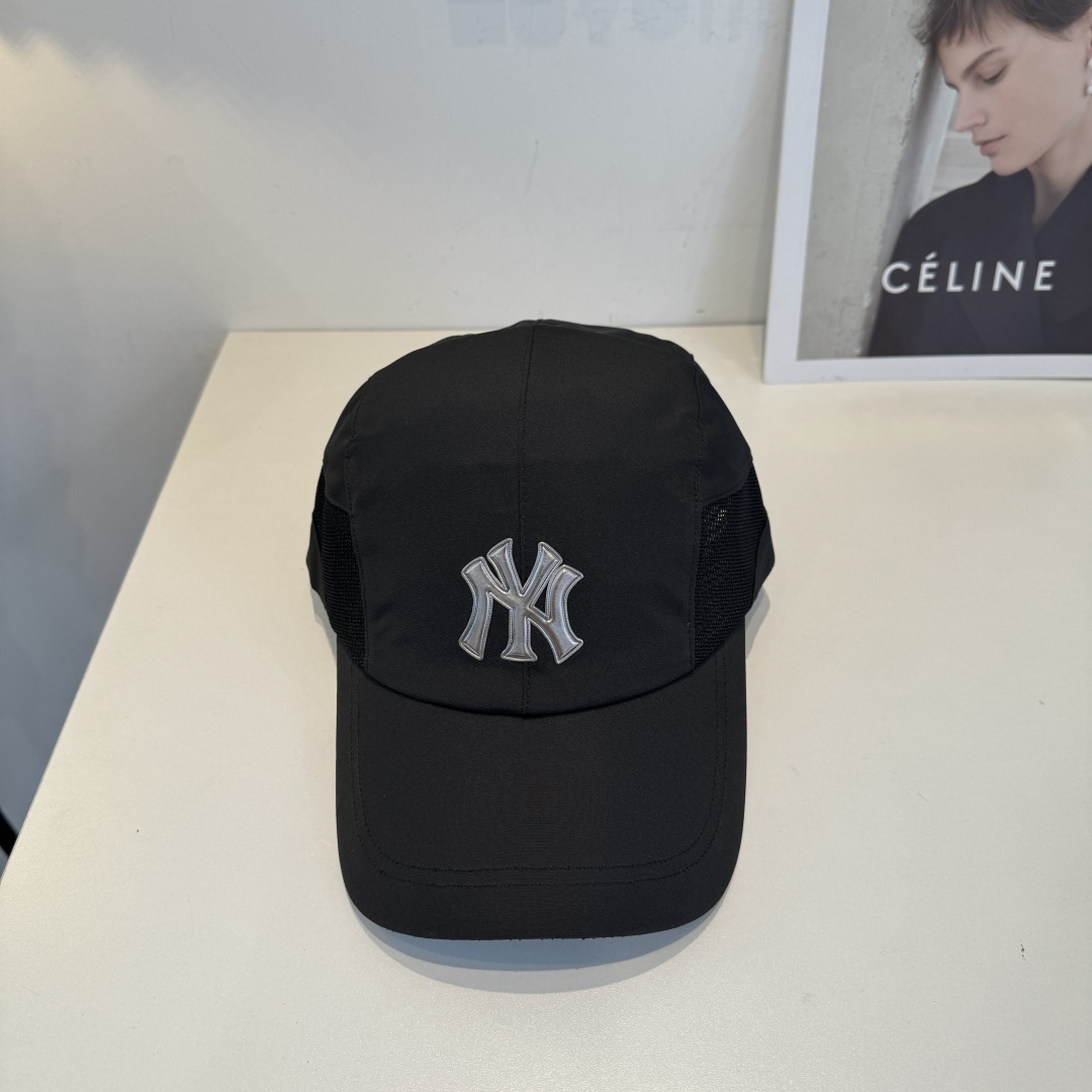 新品ꫛꫀꪝ ❥——❤专柜品质，细节就是完美MLB拼接新款 官网步上新Ny🧢，代购版本 质量看细节好！