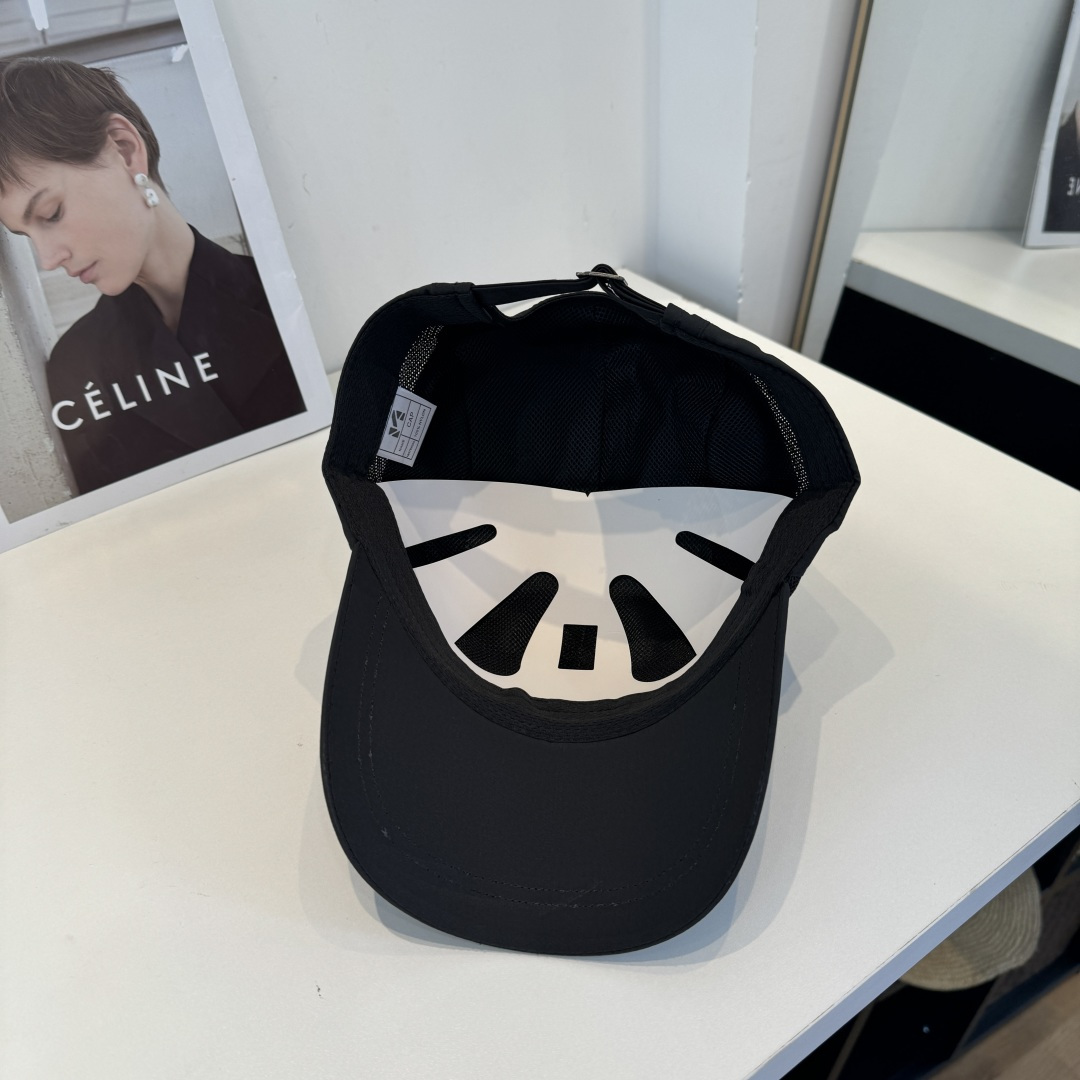 新品ꫛꫀꪝ ❥——❤专柜品质，细节就是完美MLB拼接新款 官网步上新Ny🧢，代购版本 质量看细节好！