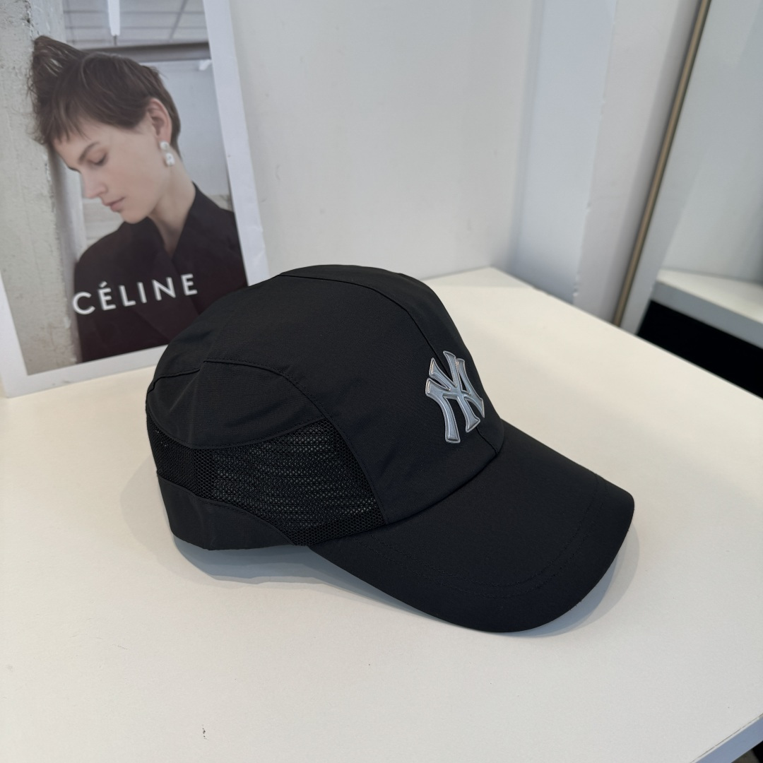 新品ꫛꫀꪝ ❥——❤专柜品质，细节就是完美MLB拼接新款 官网步上新Ny🧢，代购版本 质量看细节好！
