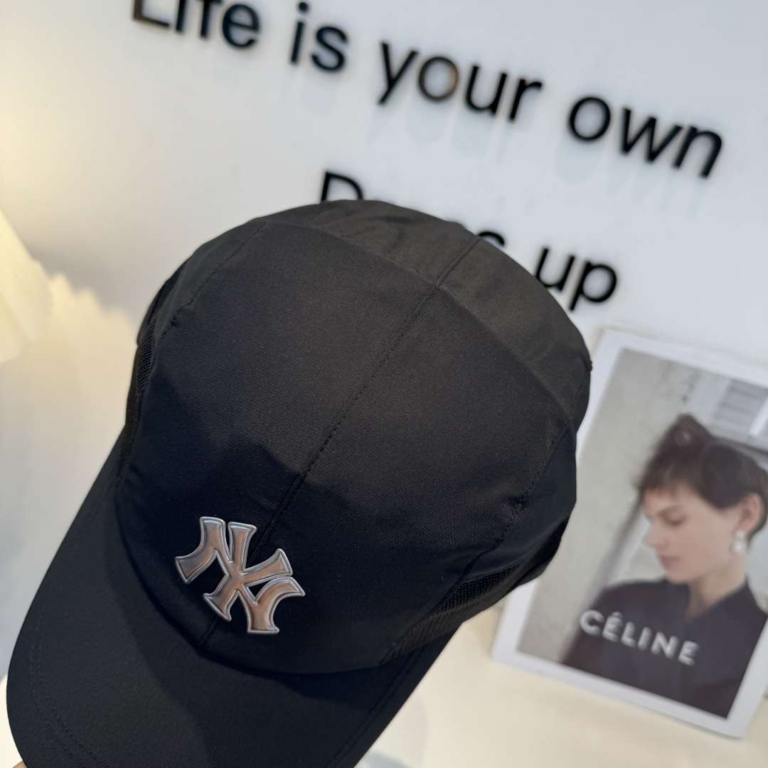 新品ꫛꫀꪝ ❥——❤专柜品质，细节就是完美MLB拼接新款 官网步上新Ny🧢，代购版本 质量看细节好！
