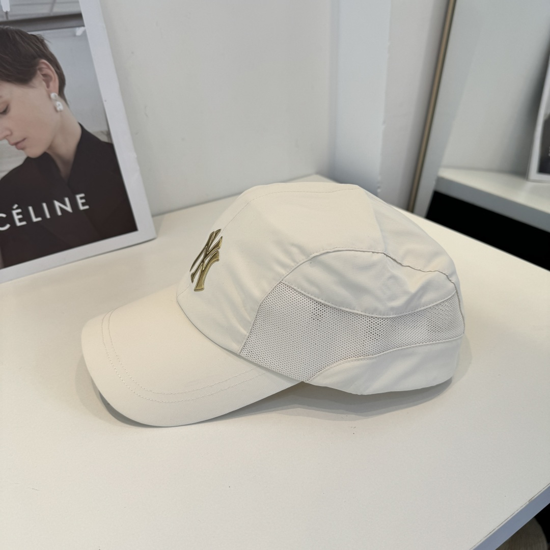 新品ꫛꫀꪝ ❥——❤专柜品质，细节就是完美MLB拼接新款 官网步上新Ny🧢，代购版本 质量看细节好！
