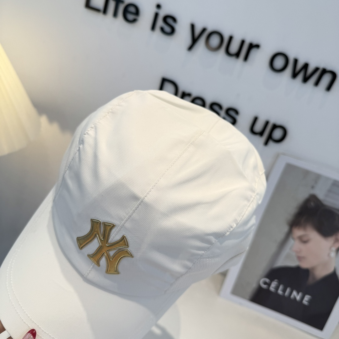 新品ꫛꫀꪝ ❥——❤专柜品质，细节就是完美MLB拼接新款 官网步上新Ny🧢，代购版本 质量看细节好！