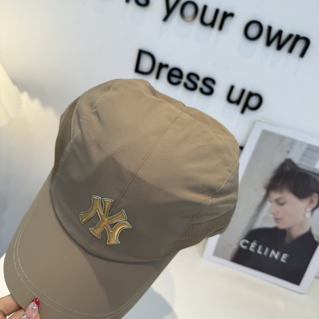 新品ꫛꫀꪝ ❥——❤专柜品质，细节就是完美MLB拼接新款 官网步上新Ny🧢，代购版本 质量看细节好！
