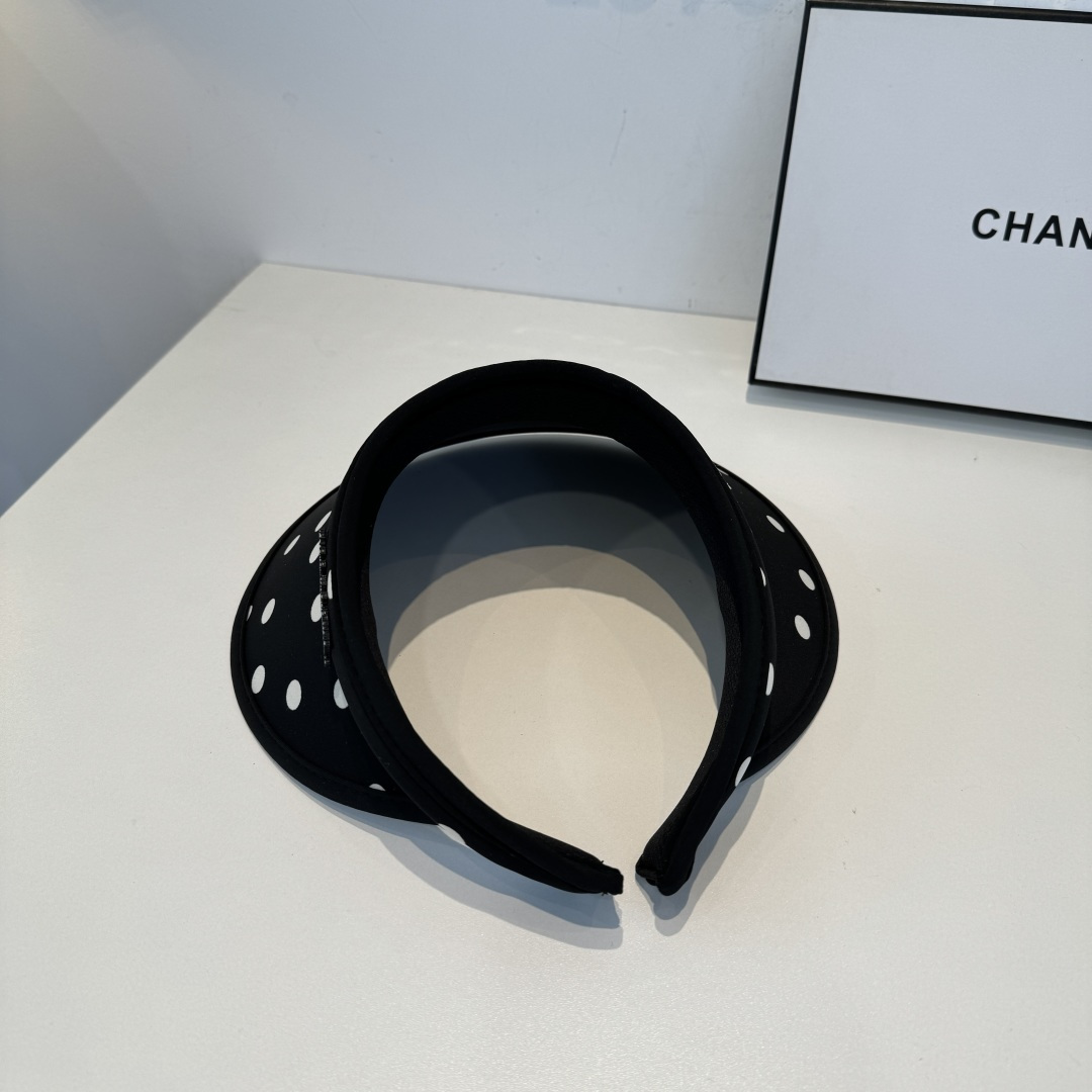 CHANEL Polka Dot Sun Visor