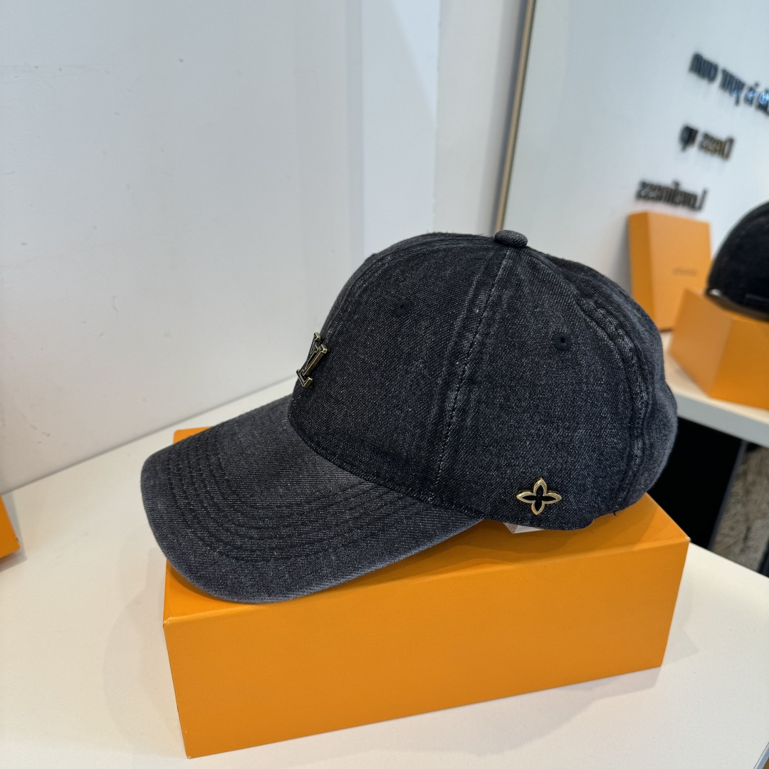 Кепка Louis Vuitton