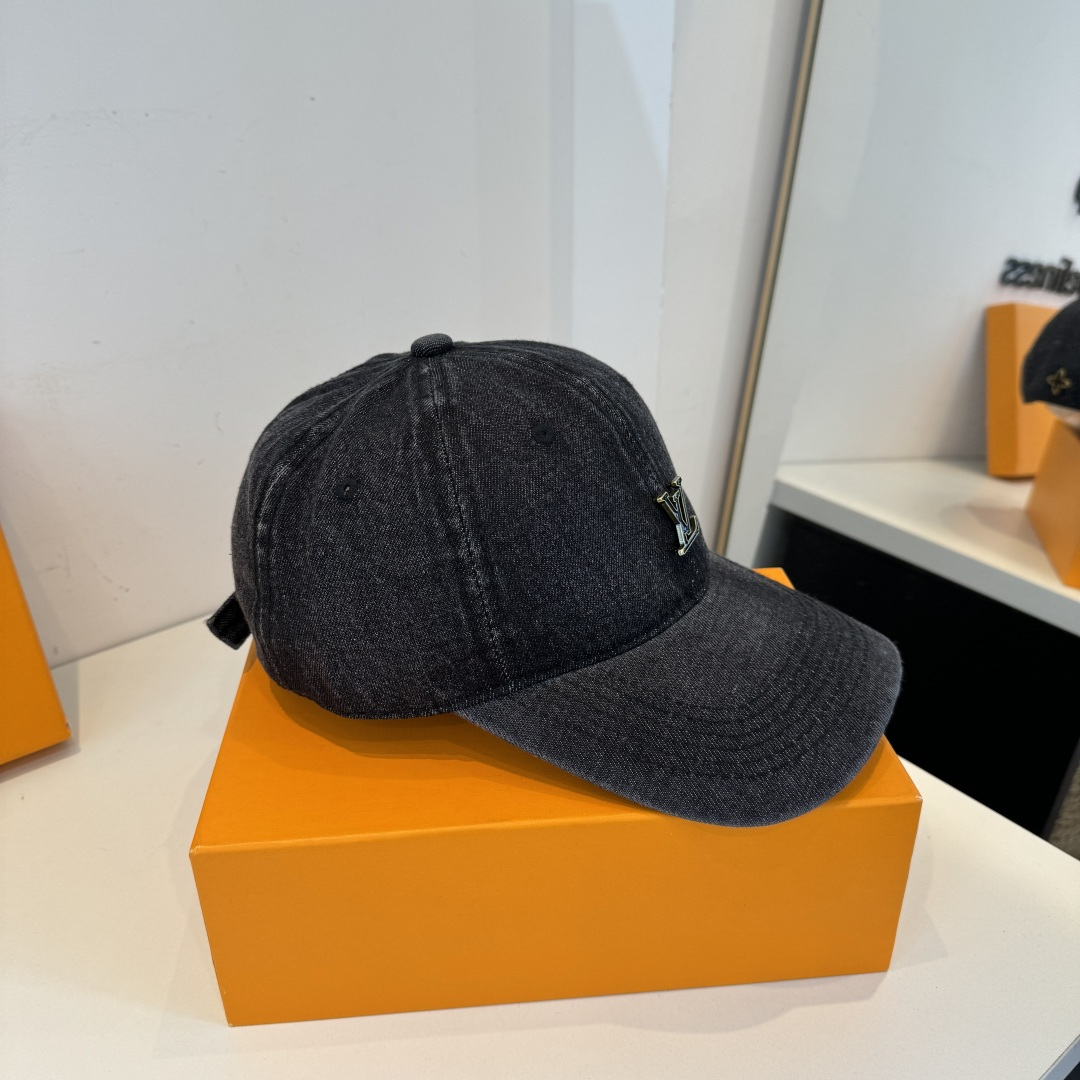 Кепка Louis Vuitton