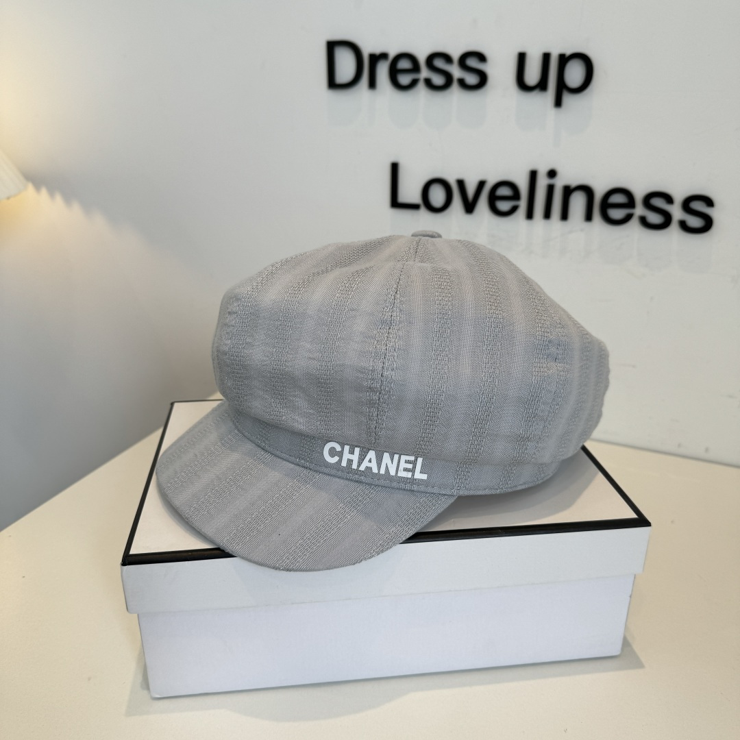 NO:824890,Chanel, the new military cap has super good texture, standard external line positioning, fine workmanship, simple and elegant, low price and high volume!  hat straw hat bucket hat baseball cap, hat, chanel, espadrilles, hats19860909香奈儿,新款军帽质感超好,外部线条定位标准,做工精细,简约大气低价走量！ 帽子草帽渔夫帽棒球帽,帽子,chanel,espadrilles,hats,hat