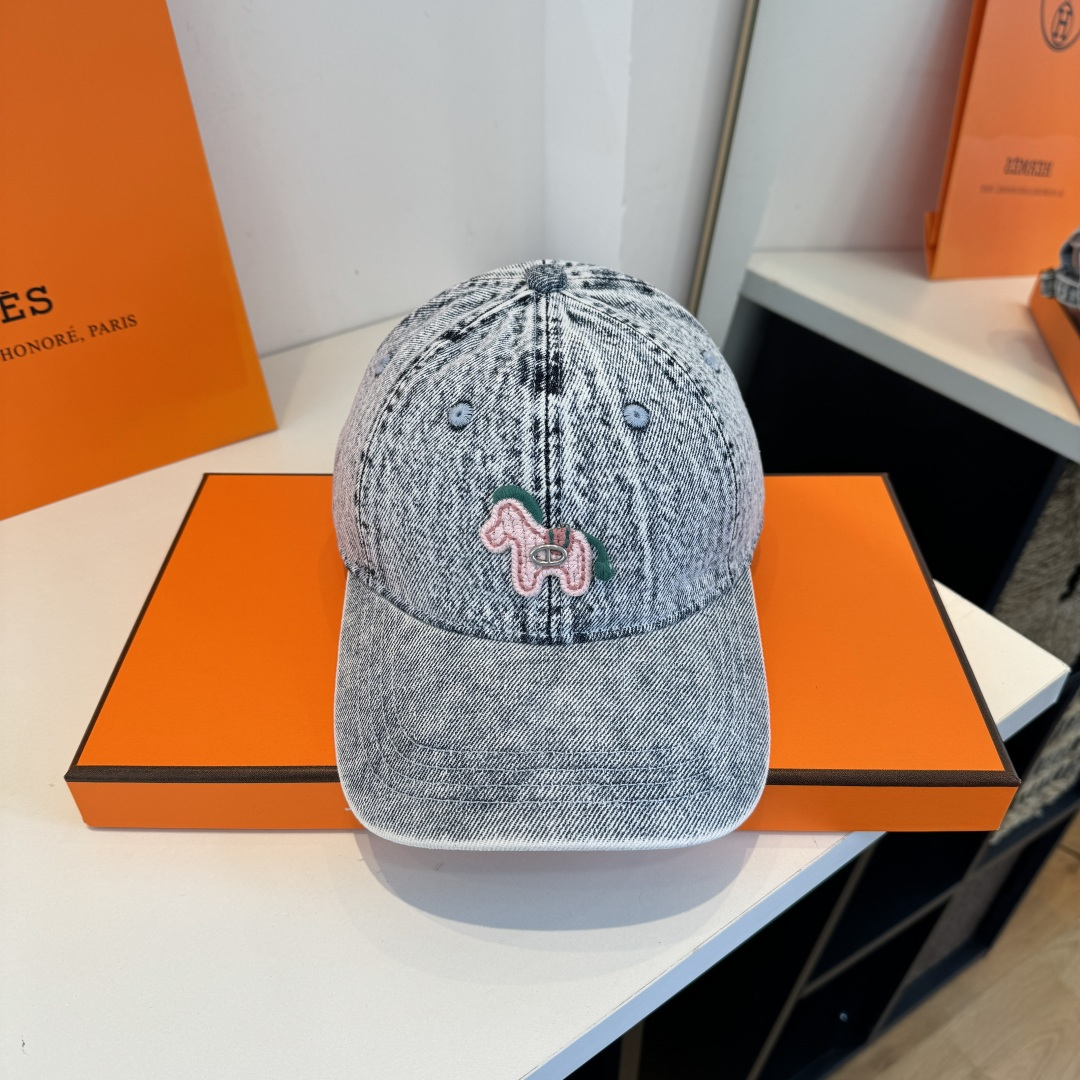 NO:896944,Hermes new classic baseball cap, original quality, very popular, very exquisite workmanship [love], high-end and high-end, low-key luxury, easy to carry, straw hat, fisherman hat, baseball cap, hat, hermes, hermes, espadrilles, hats19860909爱马仕Hermes 新品经典款 棒球帽 原单品质 火爆来袭 工艺非常精美[爱心] 高档大气上档次 低调奢华 方便携带帽子草帽渔夫帽棒球帽,帽子,hermes,hermes,espadrilles,hats,hat