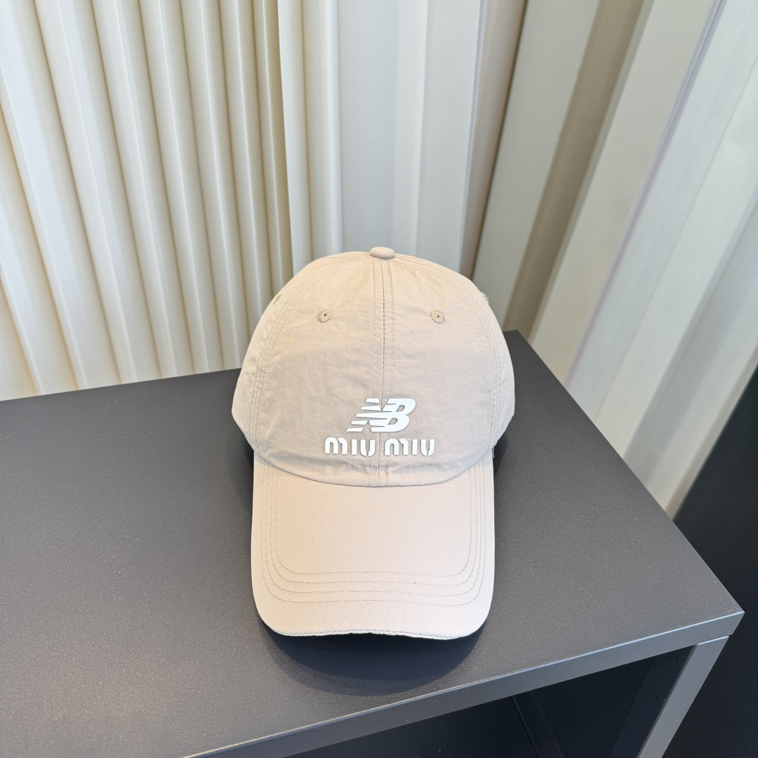 미우미우 모자 119405 Miu Miu Cap