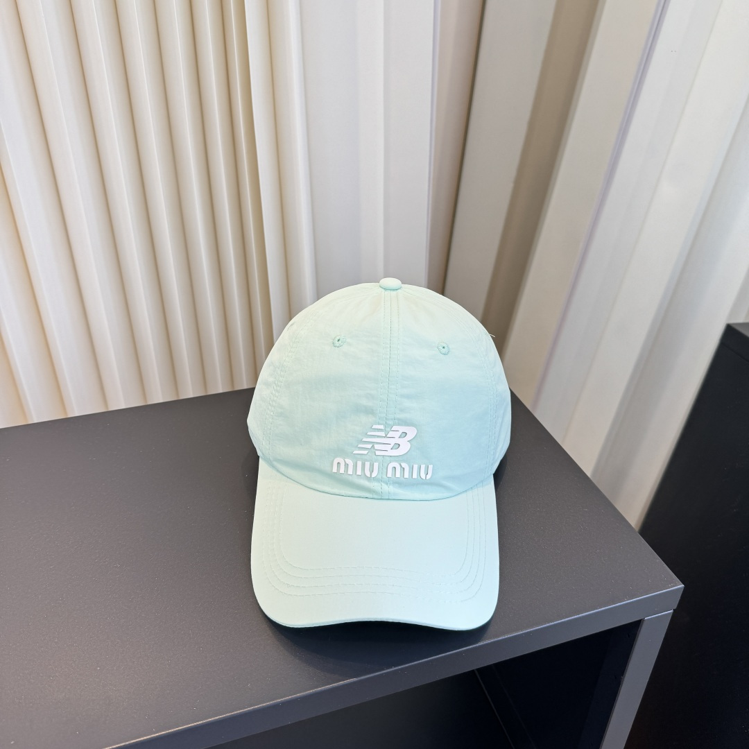 미우미우 모자 119402 Miu Miu Cap