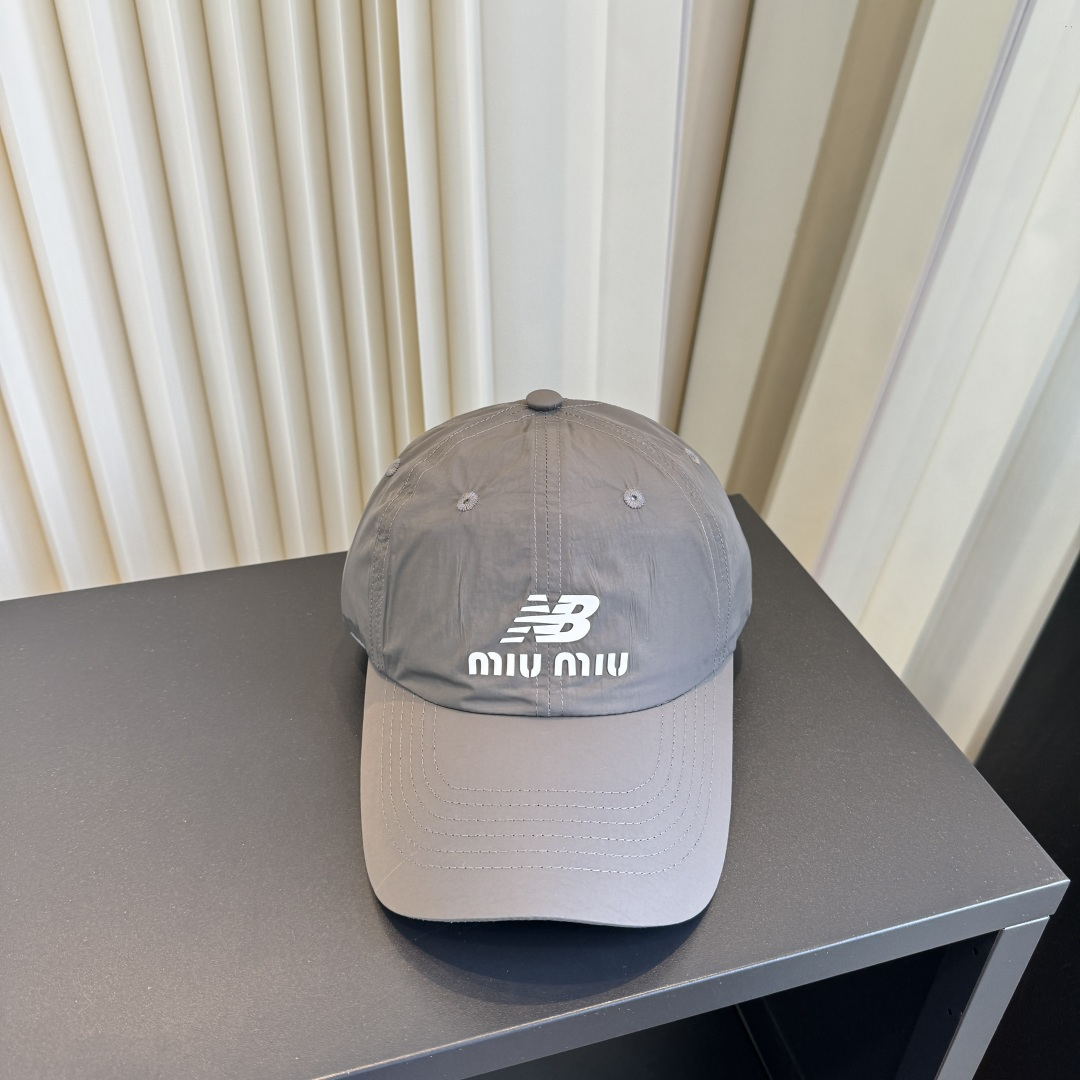 미우미우 모자 119401 Miu Miu Cap