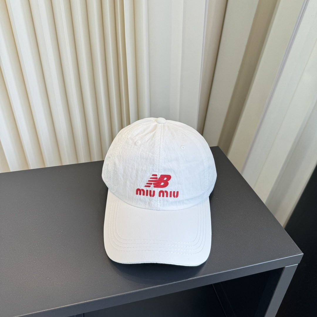 미우미우 모자 119397 Miu Miu Cap
