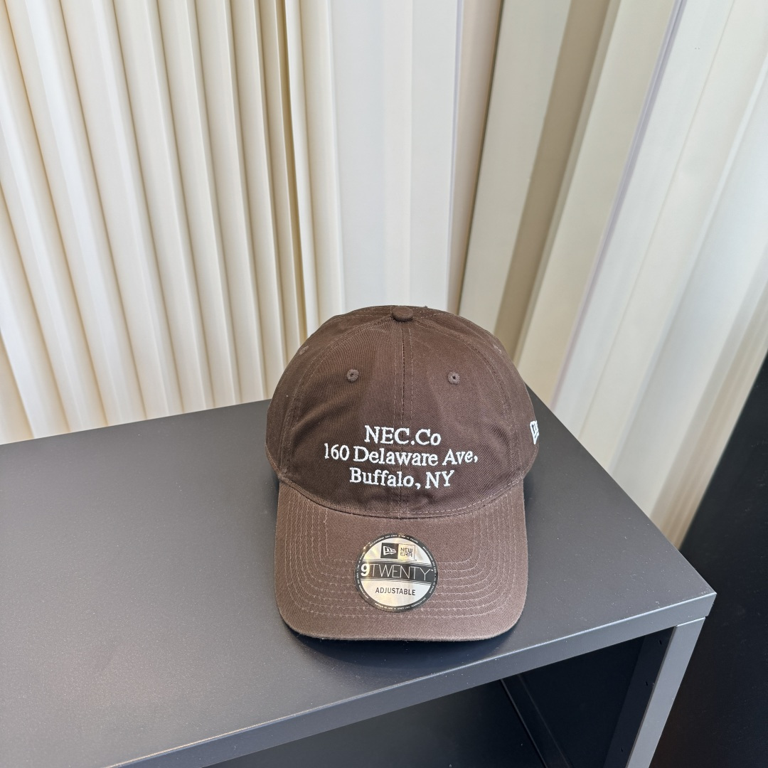 NO:928509,The new trendy brand original original design, with super good texture, standard external line positioning, fine workmanship, simple and elegant, low price and high volume!  hats straw hat bucket hat baseball cap, hat, espadrilles, hats19860909潮牌新款原版原标设计,质感超好,外部线条定位标准,做工精细,简约大气低价走量！帽子草帽渔夫帽棒球帽,帽子,espadrilles,hats,hat