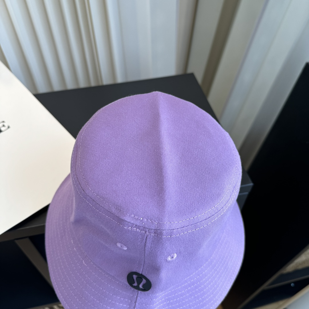 LULULEMON渔夫帽 爱健身的集美们一定听过的lulu~ 非常适合多巴胺的你 颜色齐全赶快入手。