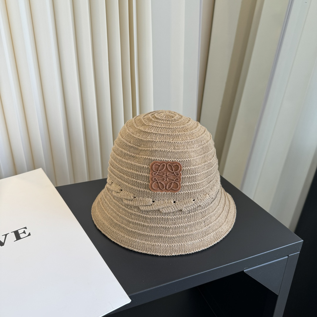 NO:896997,Loewe woven fisherman hat, LOEWE new original original design, super good texture, standard external line positioning, fine workmanship, simple and elegant, low price and popular!  hat, straw hat, bucket hat, baseball cap, hat, loewe, loewe, espadrilles, hats19860909罗意威 编织渔夫帽,LOEWE新款原版原标设计,质感超好,外部线条定位标准,做工精细,简约大气低价走量！帽子草帽渔夫帽棒球帽,帽子,loewe,loewe,espadrilles,hats,hat