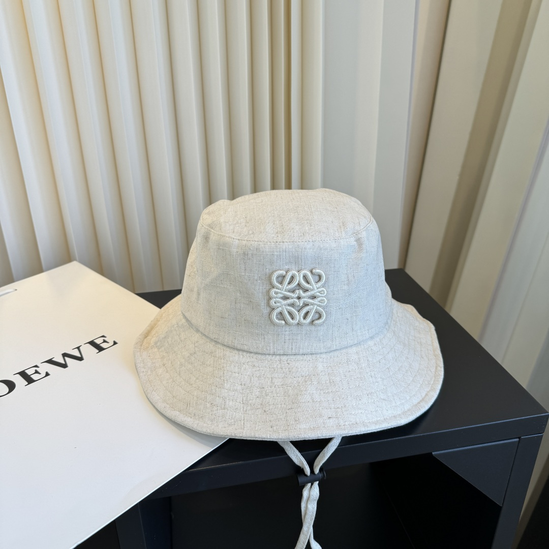 罗意威 新款渔夫帽，LOEWE新款原版原标设计，质感超好，外部线条定位标准，做工精细，简约大气低价走量！