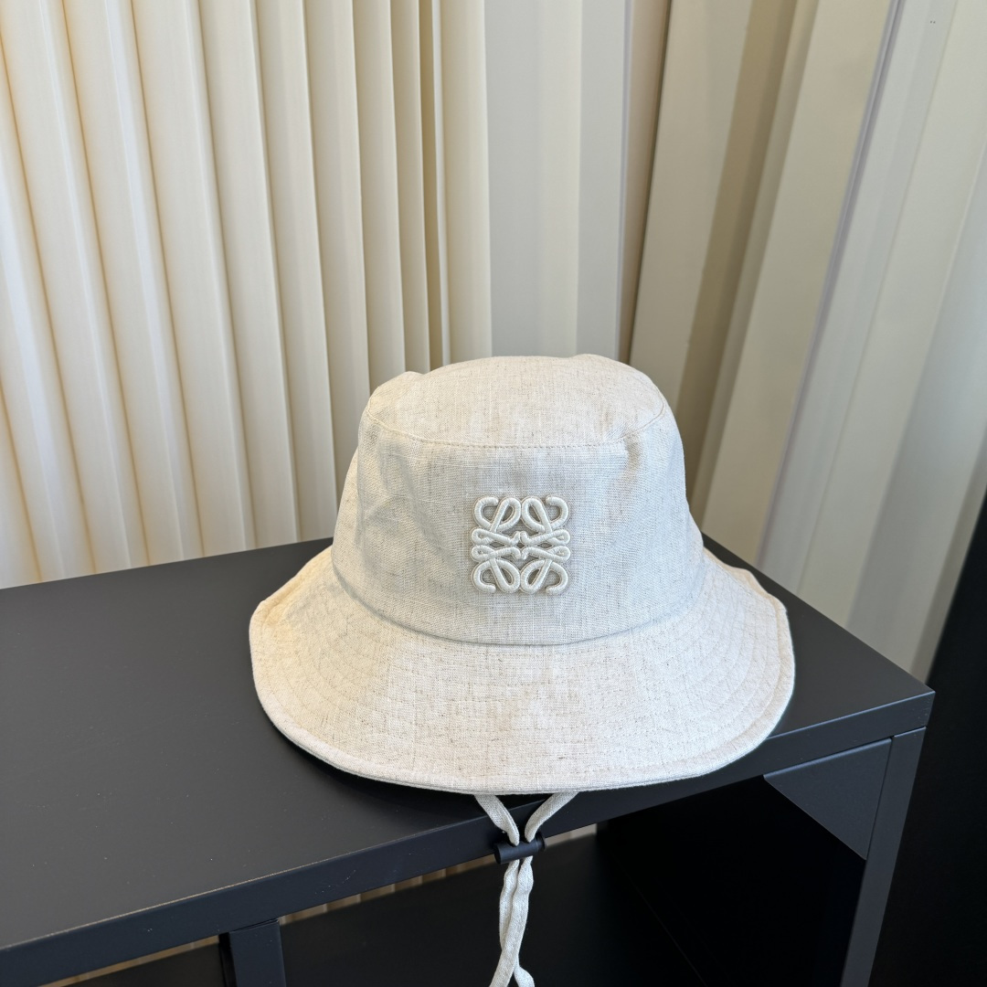罗意威 新款渔夫帽，LOEWE新款原版原标设计，质感超好，外部线条定位标准，做工精细，简约大气低价走量！