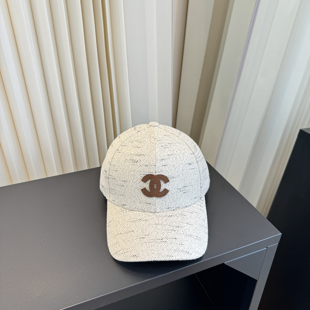 NO:949566,Chanel CHANEL new baseball cap, Xiaoxiang classic and simple, fashionable and casual design, running volume new hat, straw hat, fisherman hat, baseball cap, hat, chanel, chanel, espadrilles, hats19860909香奈儿CHANEL 新品棒球帽,小香经典简约,时尚休闲设计 跑量新品帽子草帽渔夫帽棒球帽,帽子,chanel,chanel,espadrilles,hats,hat