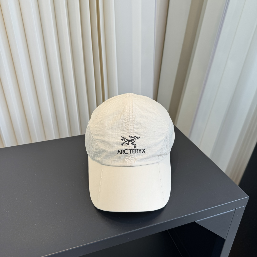 NO:896888,[Archa'teryx] 2026 new simple baseball cap, new model shipped, big brand style is super easy to match, hurry up and get it!  Hats, straw hats, bucket hats, baseball caps, hats arc'teryx, espadrilles, hats19860909【始祖鸟】2026新款简约棒球帽,新款出货,大牌款超好搭配,赶紧入手！帽子草帽渔夫帽棒球帽,帽子arc'teryx,espadrilles,hats,hat