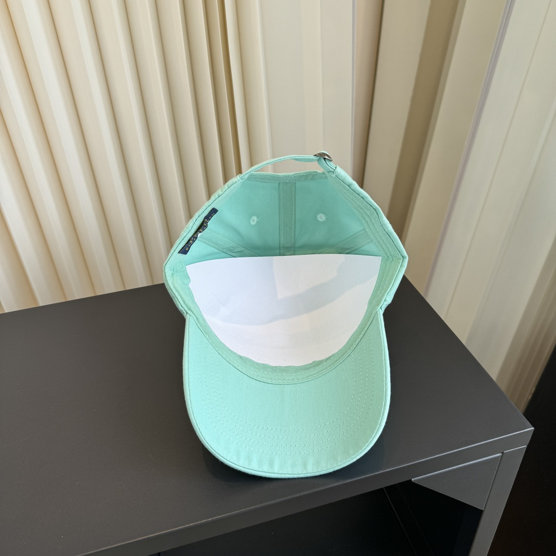 保罗🧢官网新品，棒球帽 原单品质火爆来袭 🔥🎩 工艺非常精美 高档大气上档次！低调奢华，方便携带！跑量！