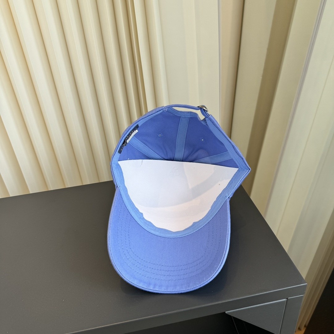 保罗🧢官网新品，棒球帽 原单品质火爆来袭 🔥🎩 工艺非常精美 高档大气上档次！低调奢华，方便携带！跑量！