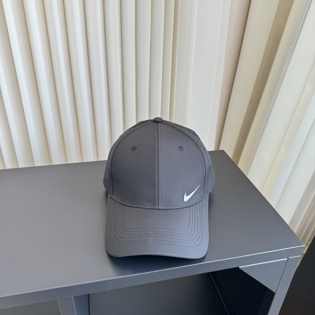 NO:928725,Nike quick-drying series baseball caps, classic middle-aged items, temperamental wear items, quality bar hats, straw hats, fisherman hats, baseball caps, hats, espadrilles, hats19860909耐克 速干系列棒球帽 经典中古单品,气质穿搭单品,质量杠杠帽子草帽渔夫帽棒球帽,帽子,espadrilles,hats,hat