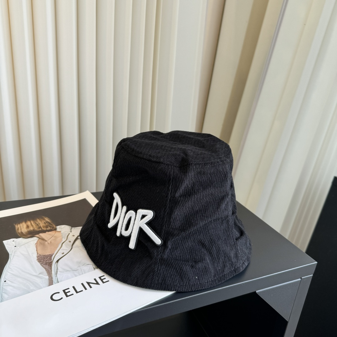 【DIOR迪奥】新款走量简约渔夫帽，新款出货，大牌款超好搭配，赶紧入手！