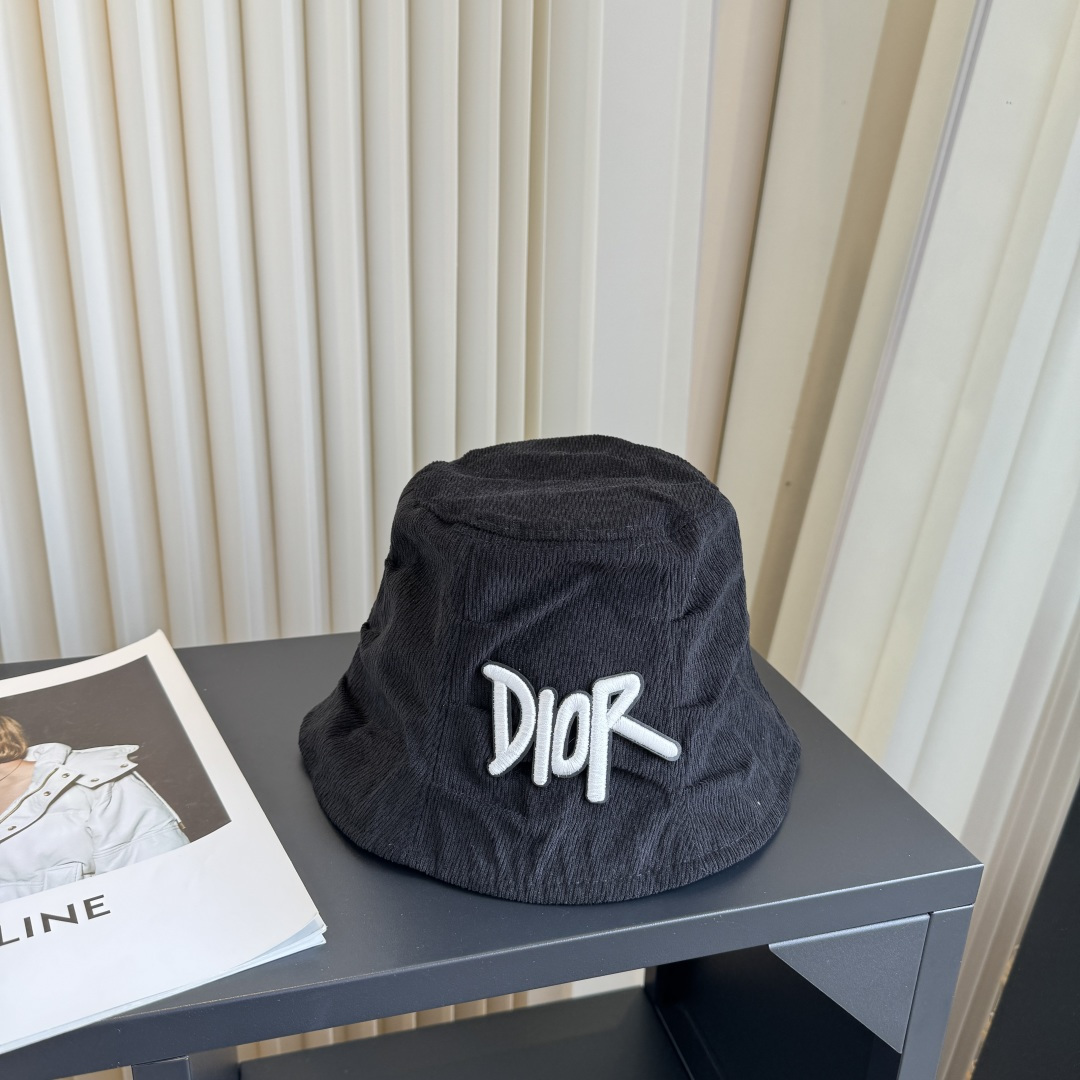 【DIOR迪奥】新款走量简约渔夫帽，新款出货，大牌款超好搭配，赶紧入手！