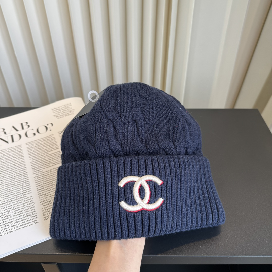 CHANEL Cable Knit CC Embroidered Cuffed Beanie