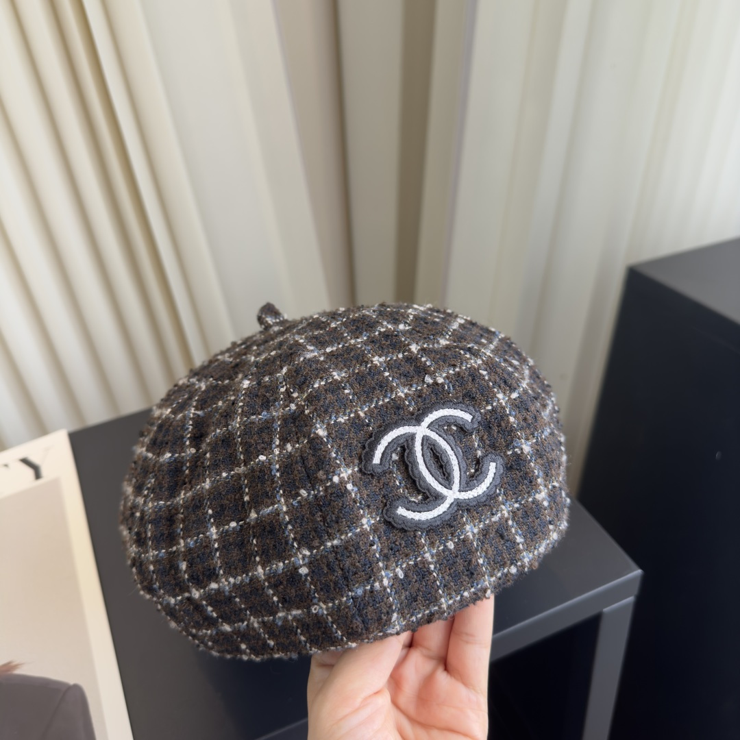 CHANEL Tweed Newsboy Cap
