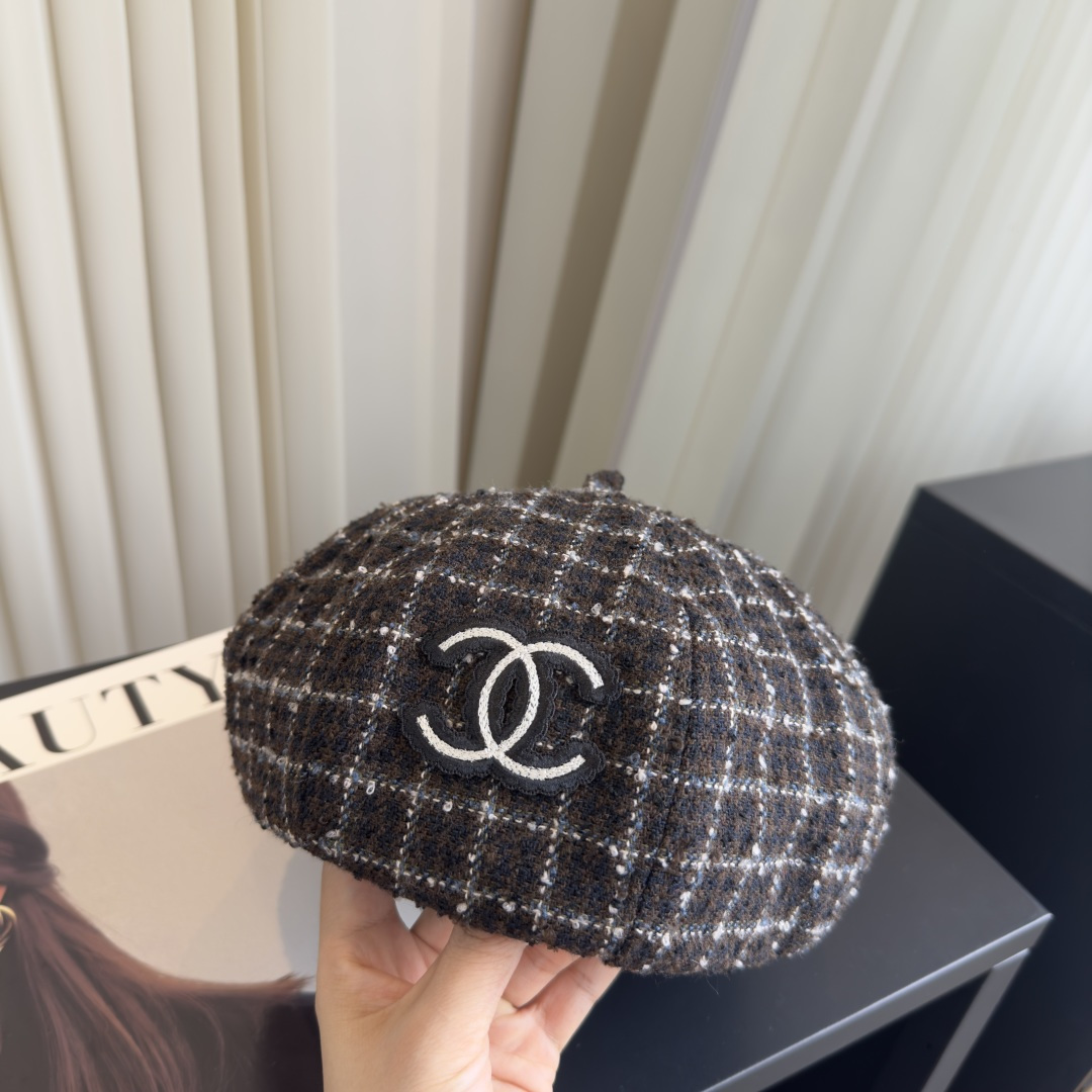 CHANEL Tweed Newsboy Cap