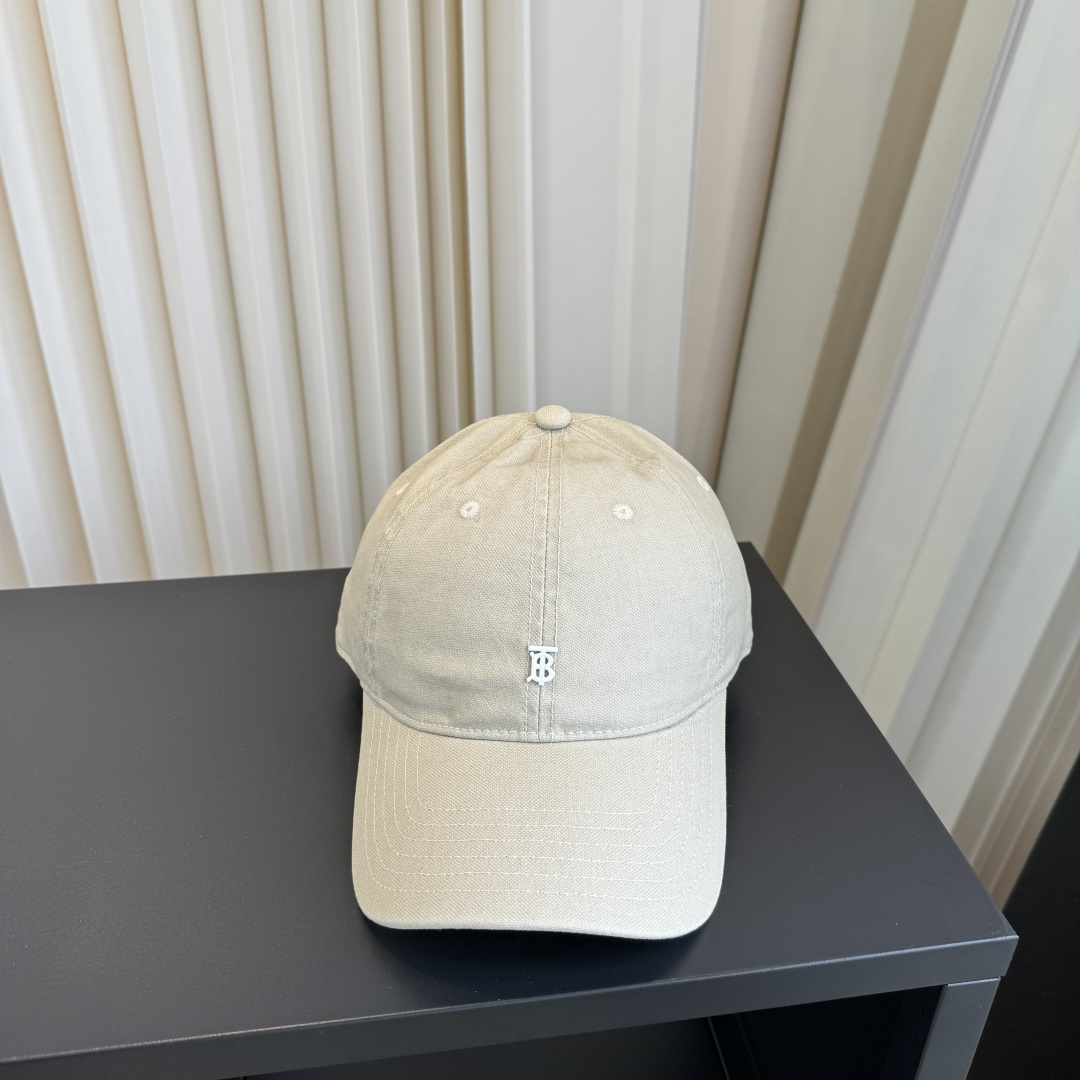 BURBERRY巴宝利早春新款棒球帽，简约尚时风，男女同款！高质品，尊享品质感！
