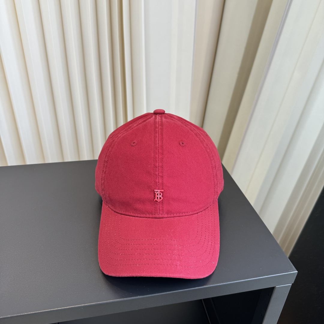 BURBERRY巴宝利早春新款棒球帽，简约尚时风，男女同款！高质品，尊享品质感！