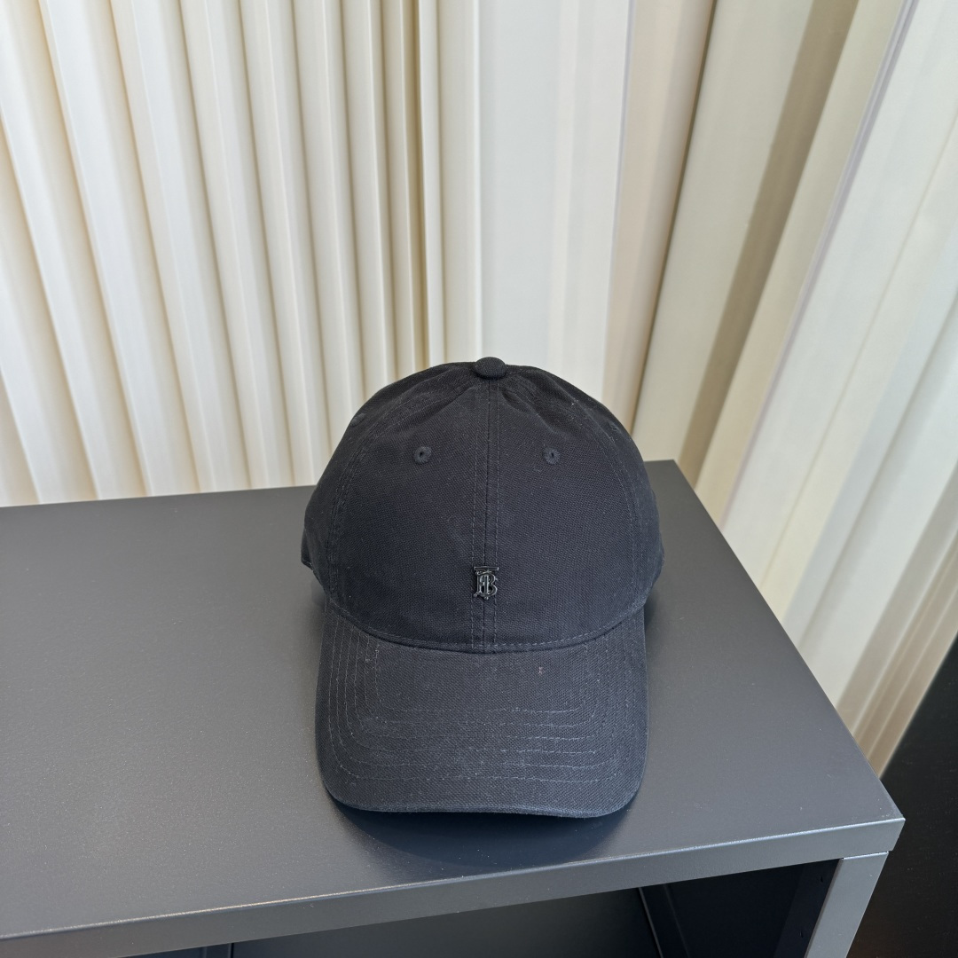 BURBERRY巴宝利早春新款棒球帽，简约尚时风，男女同款！高质品，尊享品质感！