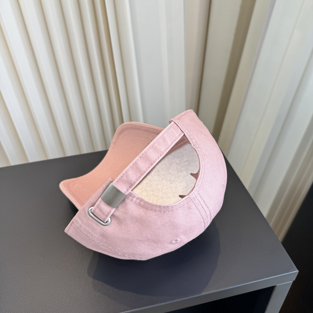 BURBERRY巴宝利早春新款棒球帽，简约尚时风，男女同款！高质品，尊享品质感！