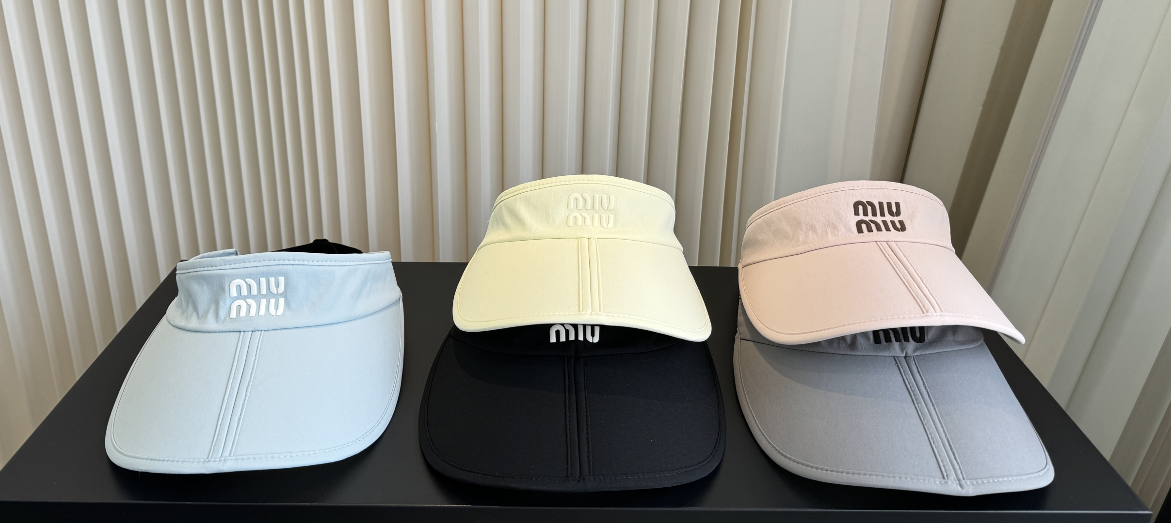 谬谬miumiu 春夏新款空顶帽，原版做工细致质量超赞！