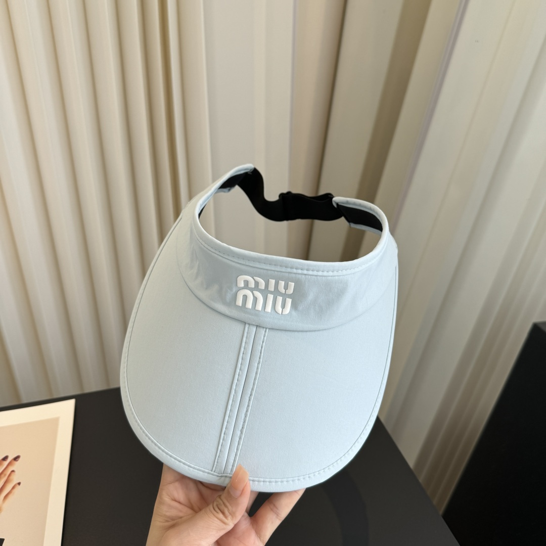 谬谬miumiu 春夏新款空顶帽，原版做工细致质量超赞！