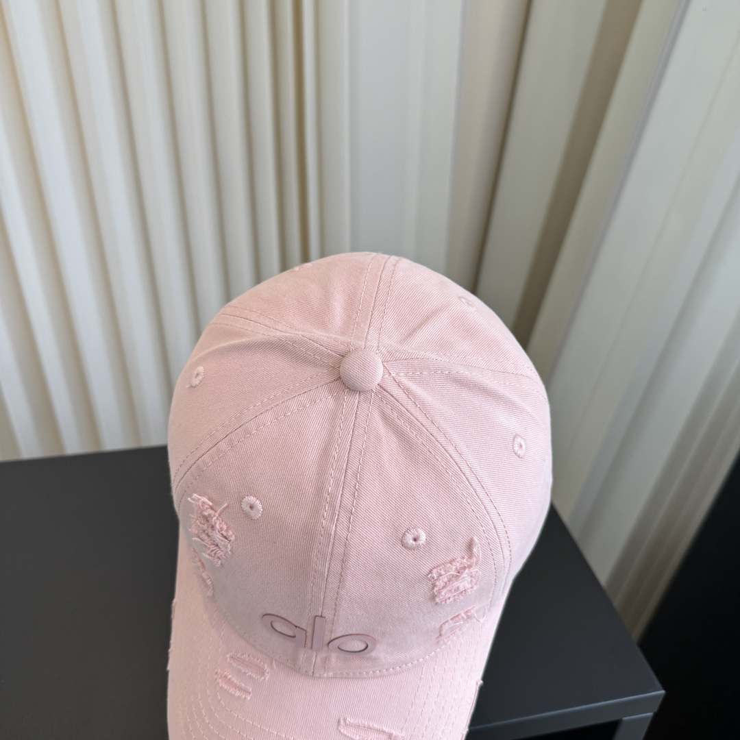 😍新款alo 棒球帽，重工打造♥️高端大气，百搭款🤗跑量！